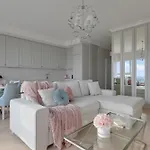 아파트 Magellana Glamour & Hill View By Downtown