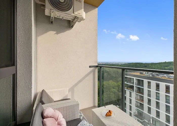 Magellana Glamour & Hill View By Downtown Apartament *